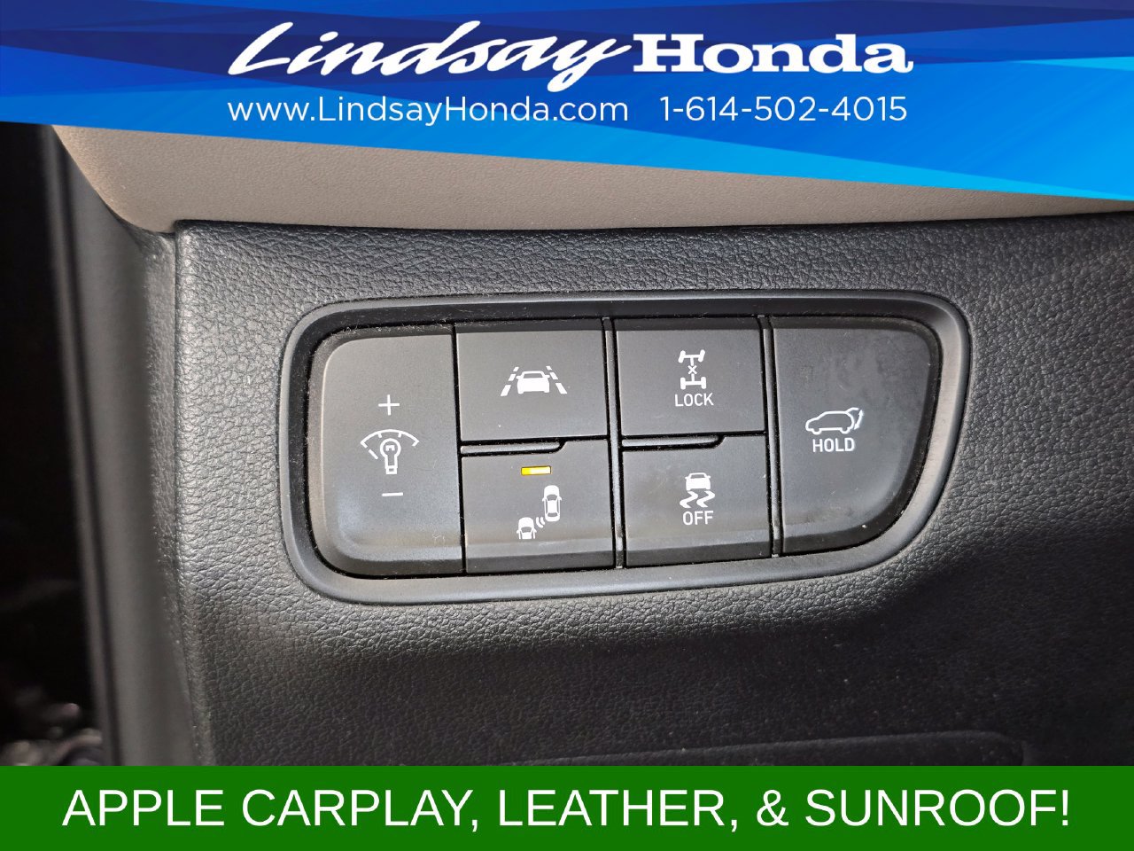 Used 2019 Hyundai Santa Fe Limited AWD/4WD image 16