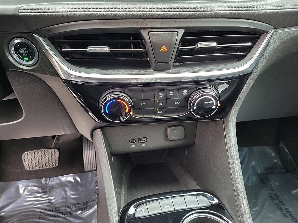 Used 2024 Buick Encore GX Sport Touring image 27