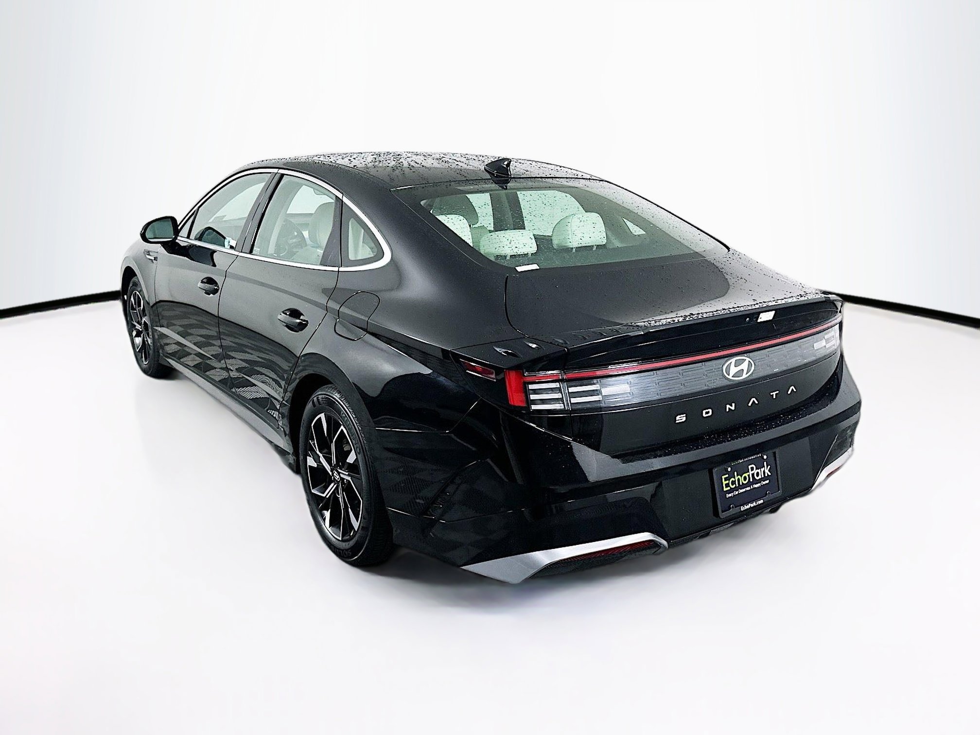 Used 2025 Hyundai Sonata SEL FWD image 5