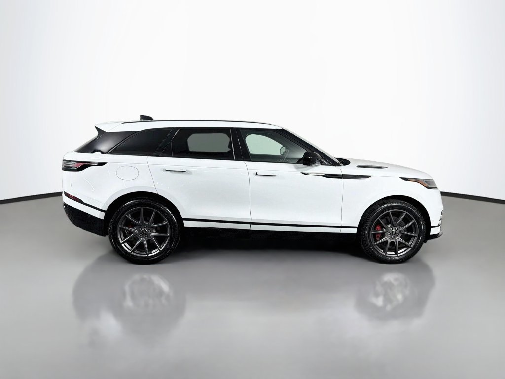 Used 2025 Land Rover Range Rover Velar Dynamic HSE AWD/4WD image 4