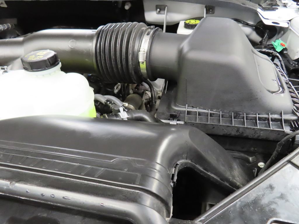 Used 2025 Ford F150 Lariat w/ Bed Utility Package image 31