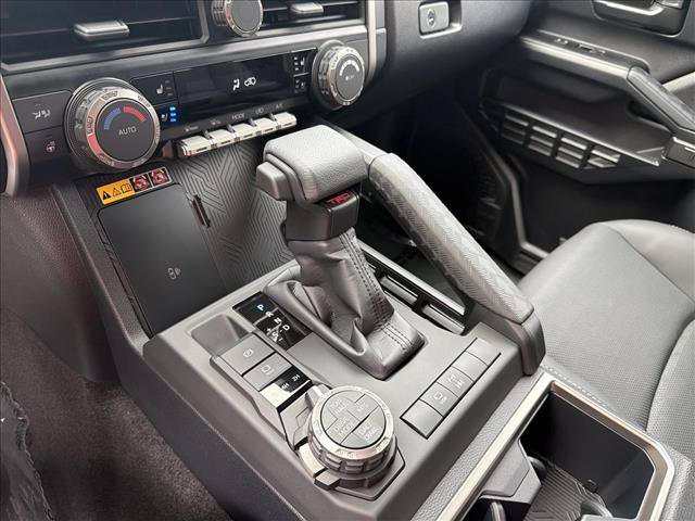New 2026 Toyota 4Runner TRD Off-Road Premium AWD/4WD image 18