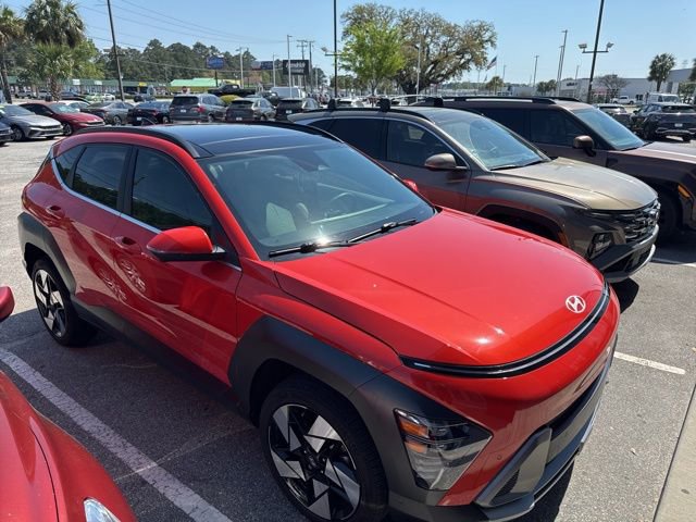 Used 2024 Hyundai Kona Limited image 5