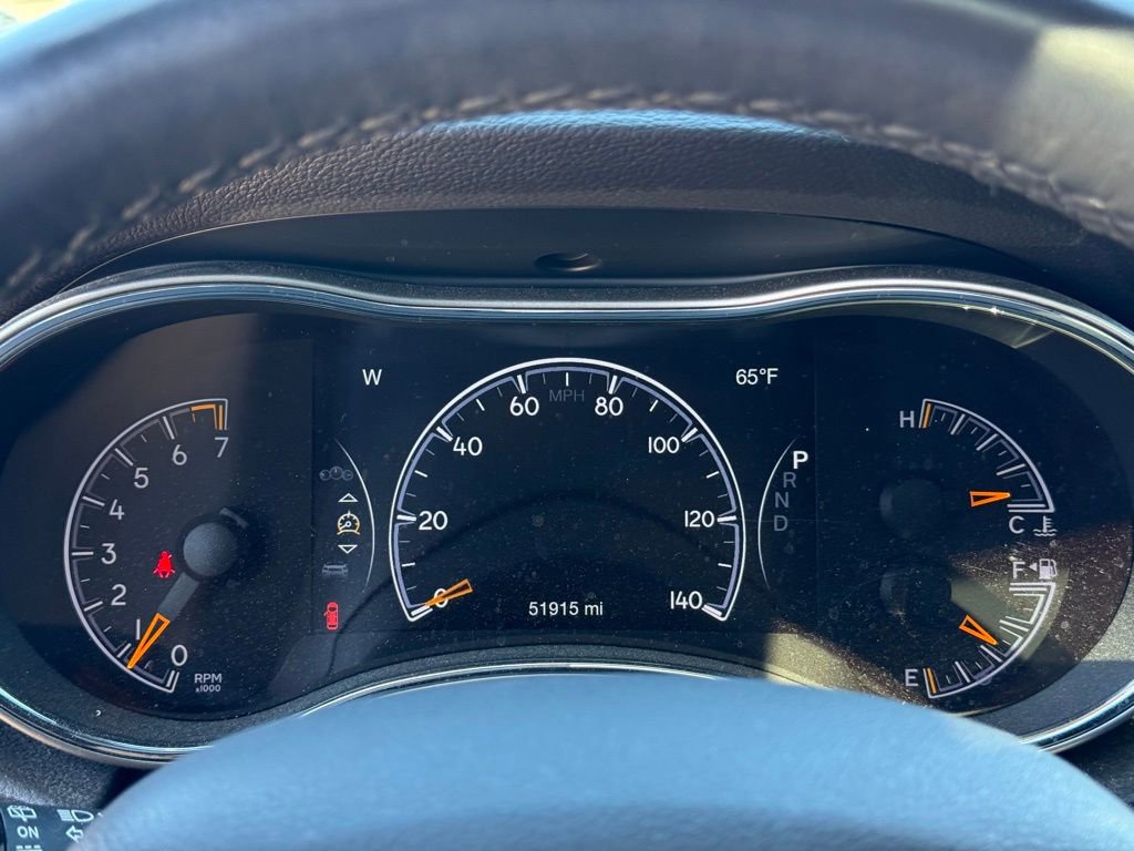 Used 2019 Jeep Grand Cherokee Altitude image 17