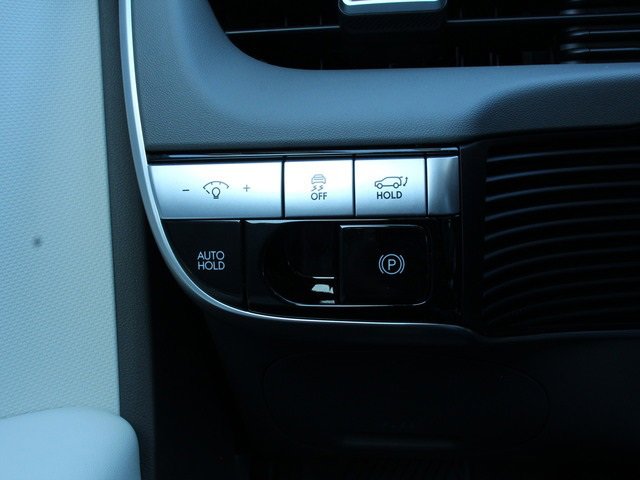 New 2024 Hyundai Ioniq 5 SEL image 29