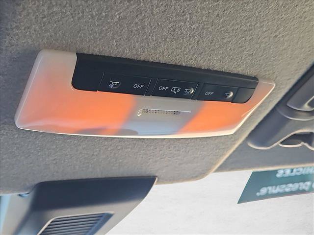 Certified 2022 Nissan Kicks SV FWD image 18