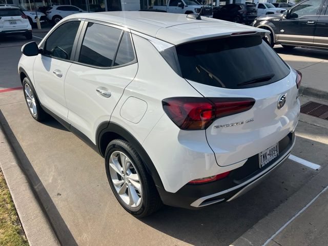 Used 2023 Buick Encore GX Preferred w/ Cold Weather Comfort Package FWD image 4