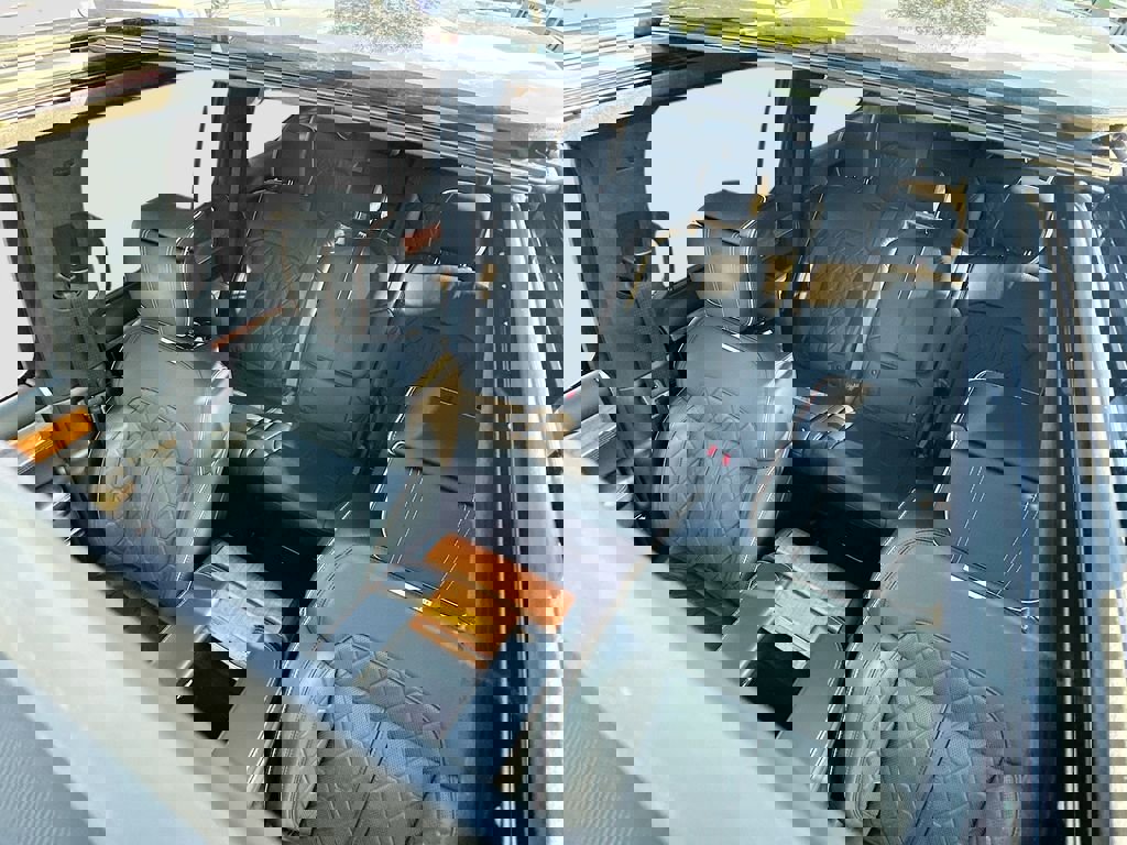 New 2024 Jeep Grand Wagoneer Series III w/ Rear Seat Video Group 1 image 26