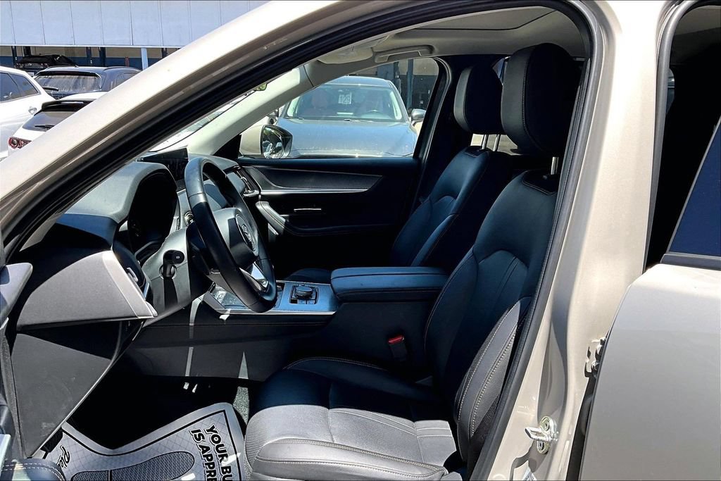 Certified 2025 MAZDA CX-90 3.3 Turbo w/ Preferred Package AWD/4WD image 14