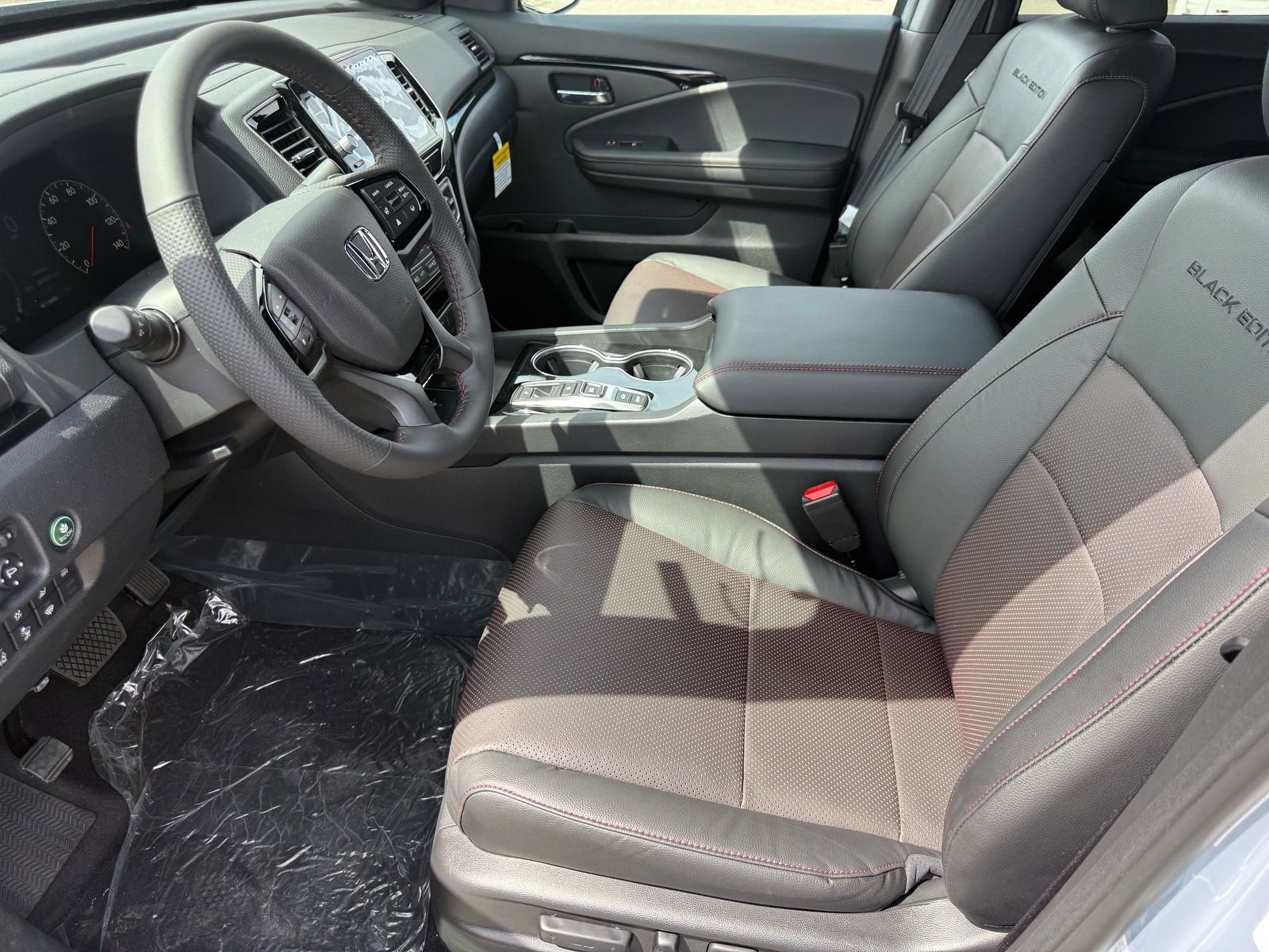 New 2026 Honda Ridgeline Black Edition image 13