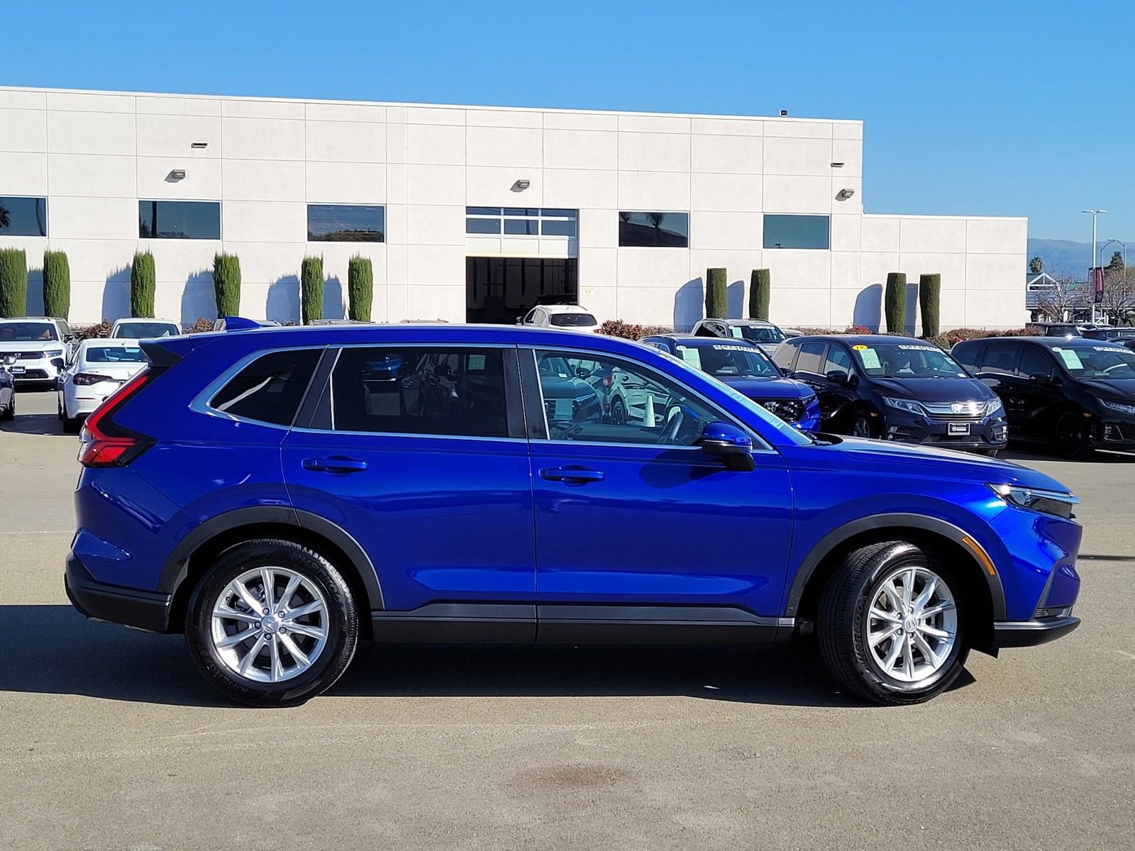 Certified 2025 Honda CR-V EX-L image 4