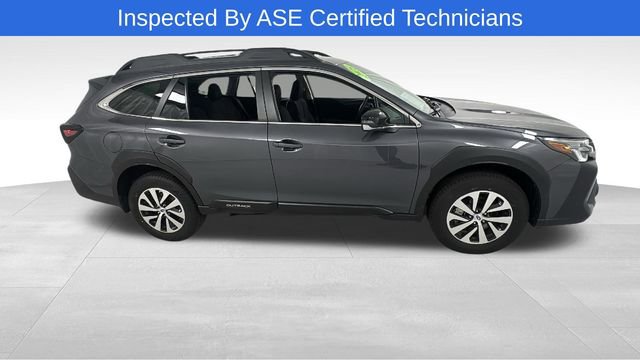 Certified 2025 Subaru Outback Premium image 2