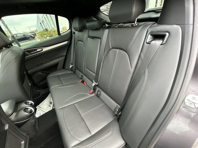 New 2026 Alfa Romeo Stelvio Sprint AWD/4WD image 13