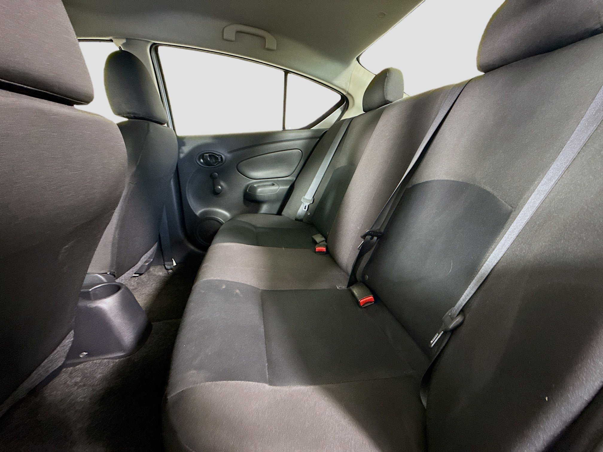 Used 2018 Nissan Versa S image 22