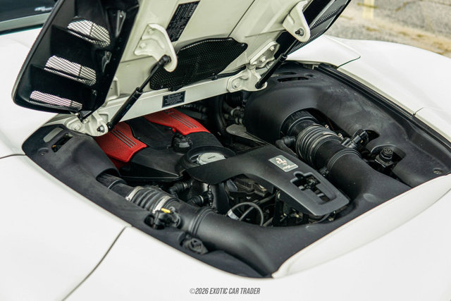 Used 2017 Ferrari 488 Spider image 25