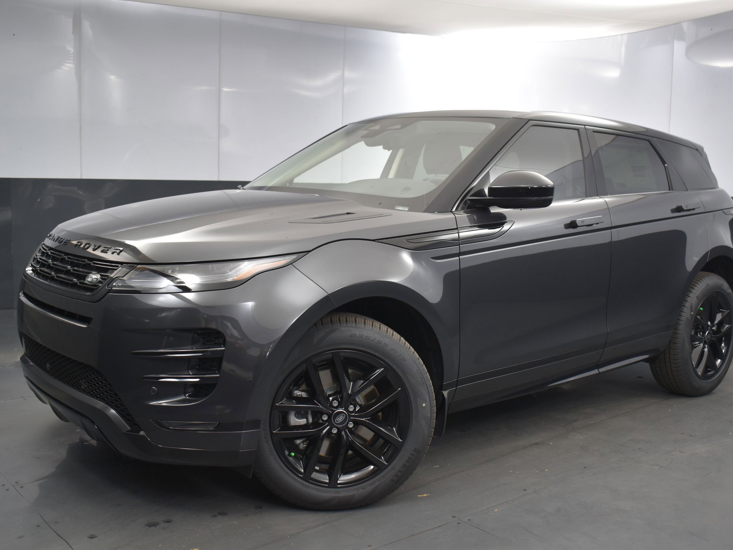 Used 2024 Land Rover Range Rover Evoque Dynamic SE