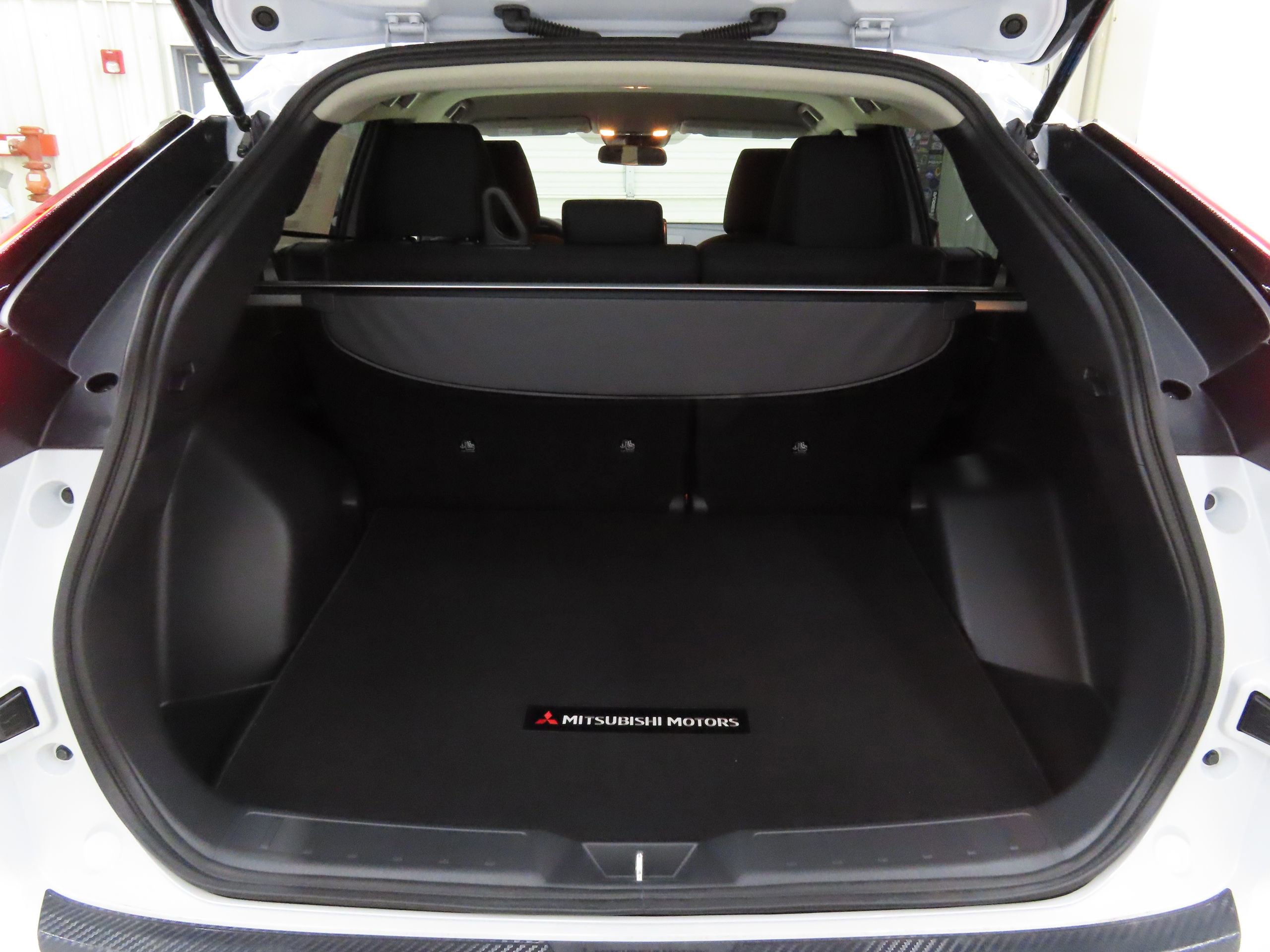 New 2025 Mitsubishi Eclipse Cross LE image 21