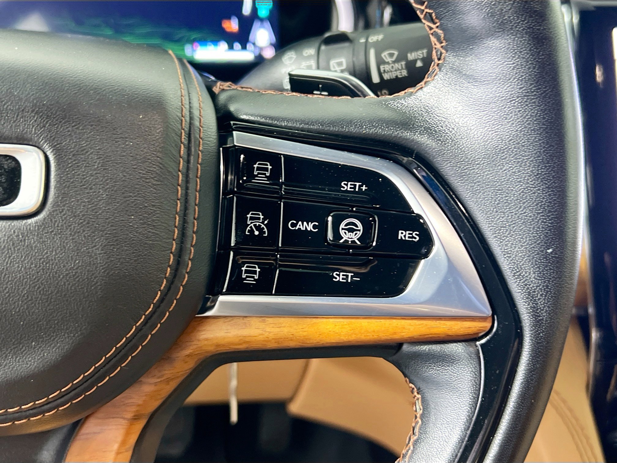 Used 2022 Jeep Grand Cherokee Summit image 19