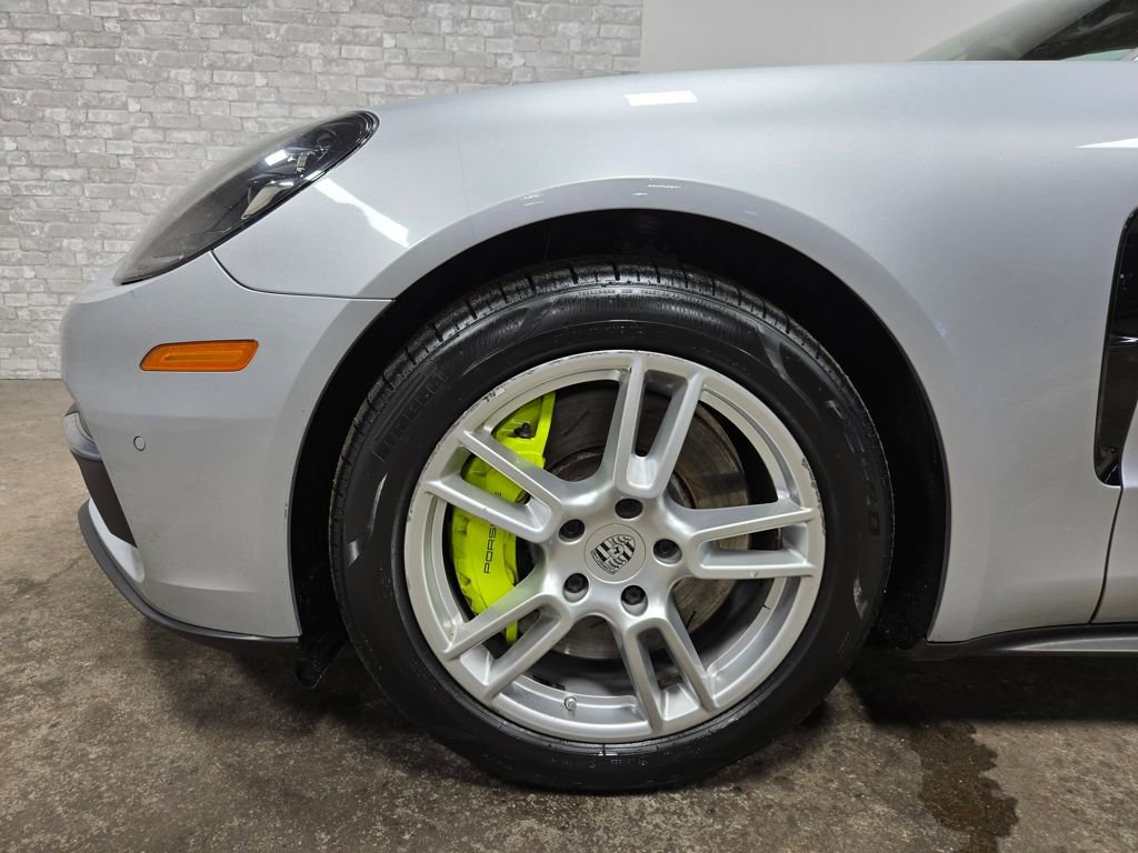 Used 2018 Porsche Panamera 4 image 55