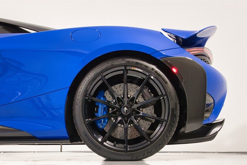 Used 2022 McLaren 765LT RWD image 8