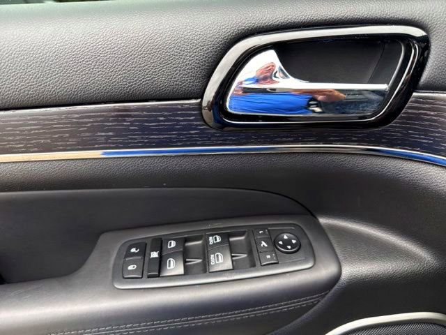 Used 2020 Jeep Grand Cherokee High Altitude AWD/4WD image 20