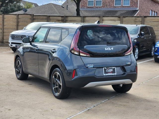 Used 2024 Kia Soul EX video 3