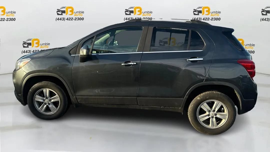 Used 2017 Chevrolet Trax LT w/ LT Convenience Package AWD/4WD image 8