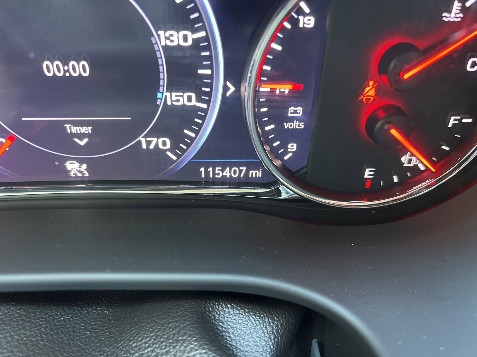 Used 2020 GMC Acadia Denali w/ Technology Package image 28