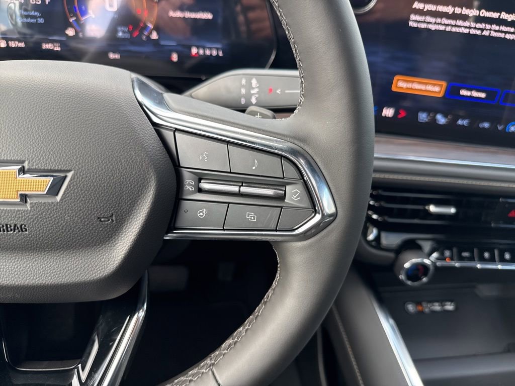 New 2026 Chevrolet Suburban Premier image 18