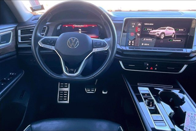 Used 2024 Volkswagen Atlas SEL Premium R-Line image 8