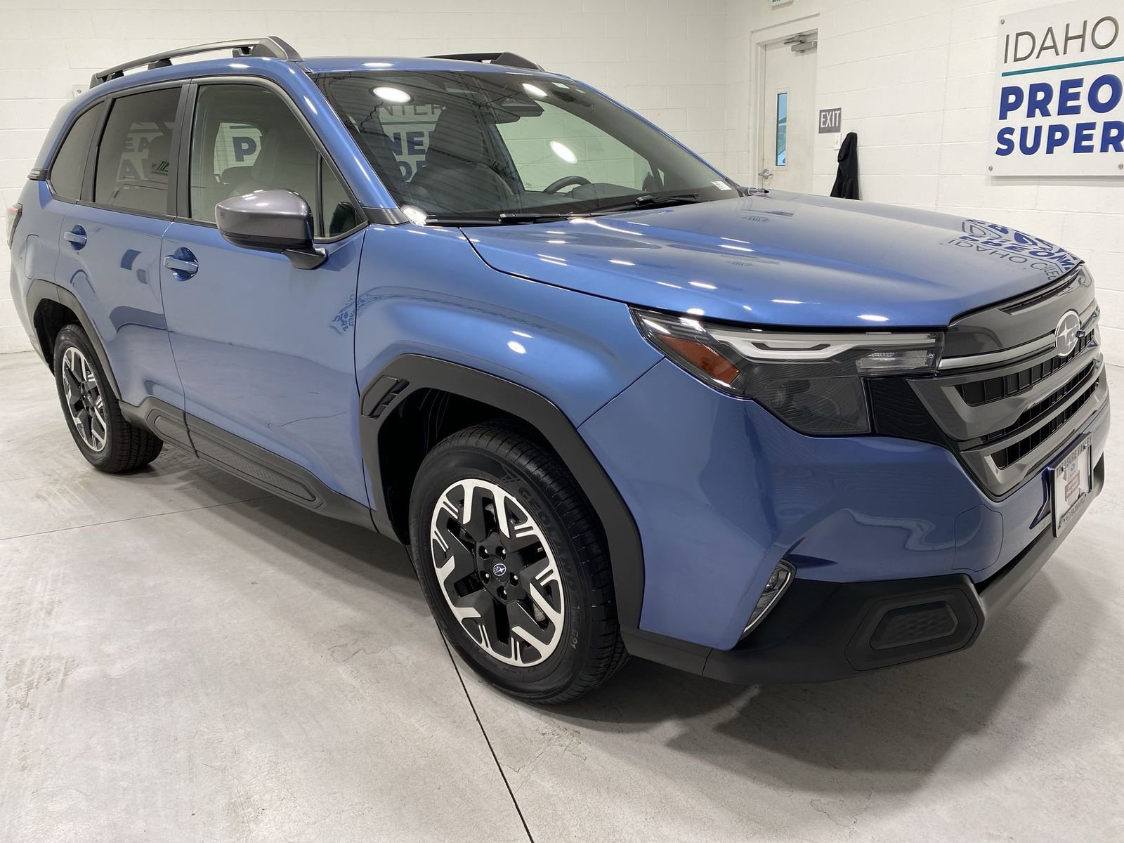 Certified 2025 Subaru Forester Premium AWD/4WD video 2