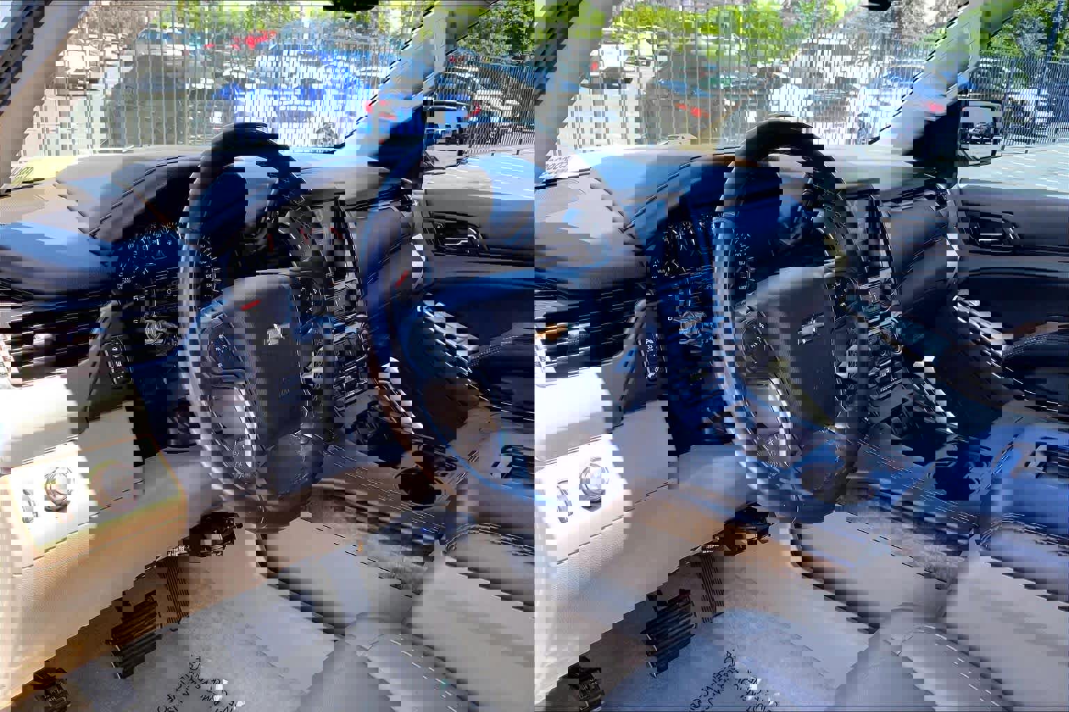 Used 2015 Chevrolet Tahoe LT RWD image 17