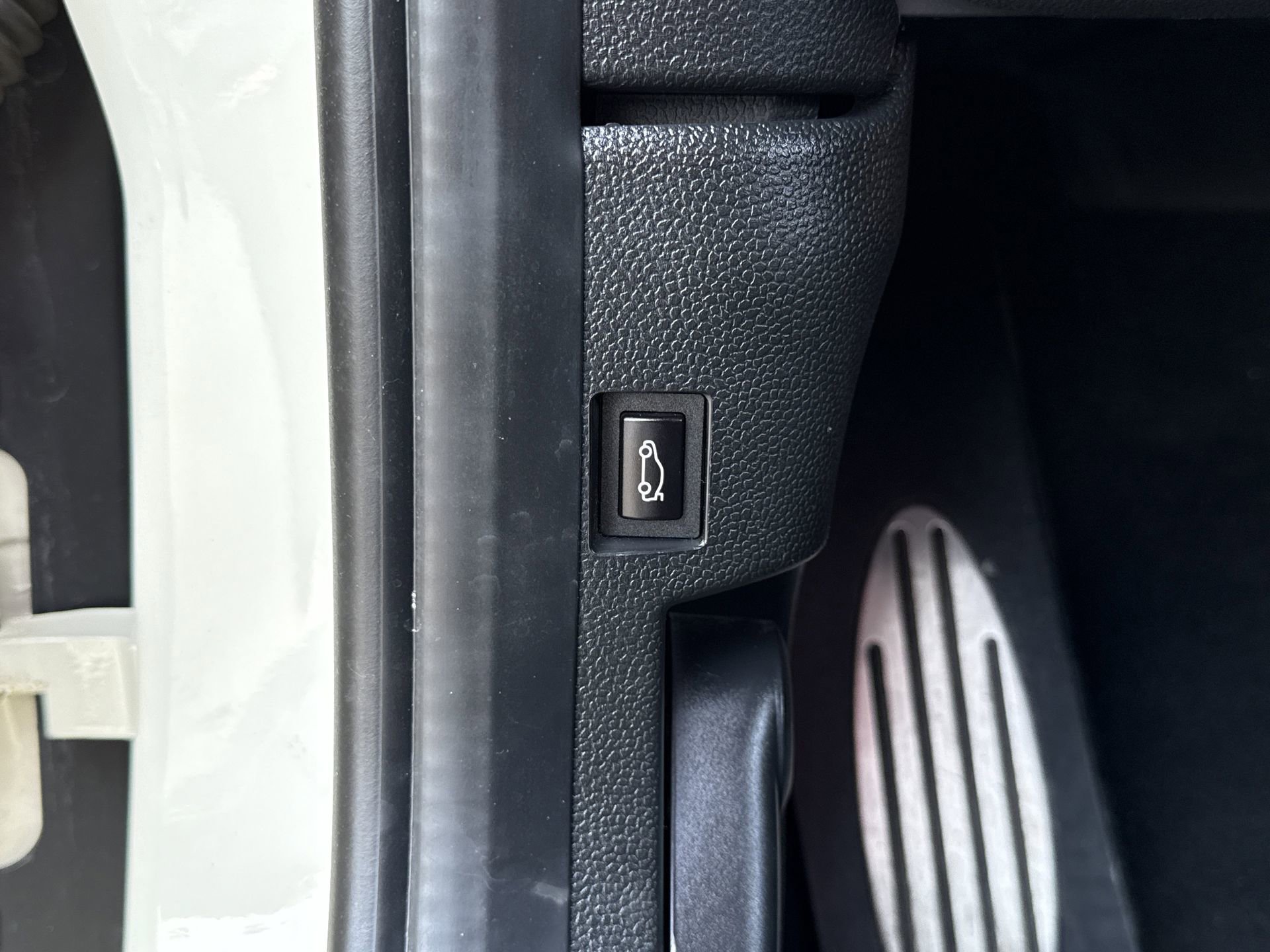 Used 2023 MINI Cooper John Cooper Works w/ Driver Assistance Package image 14