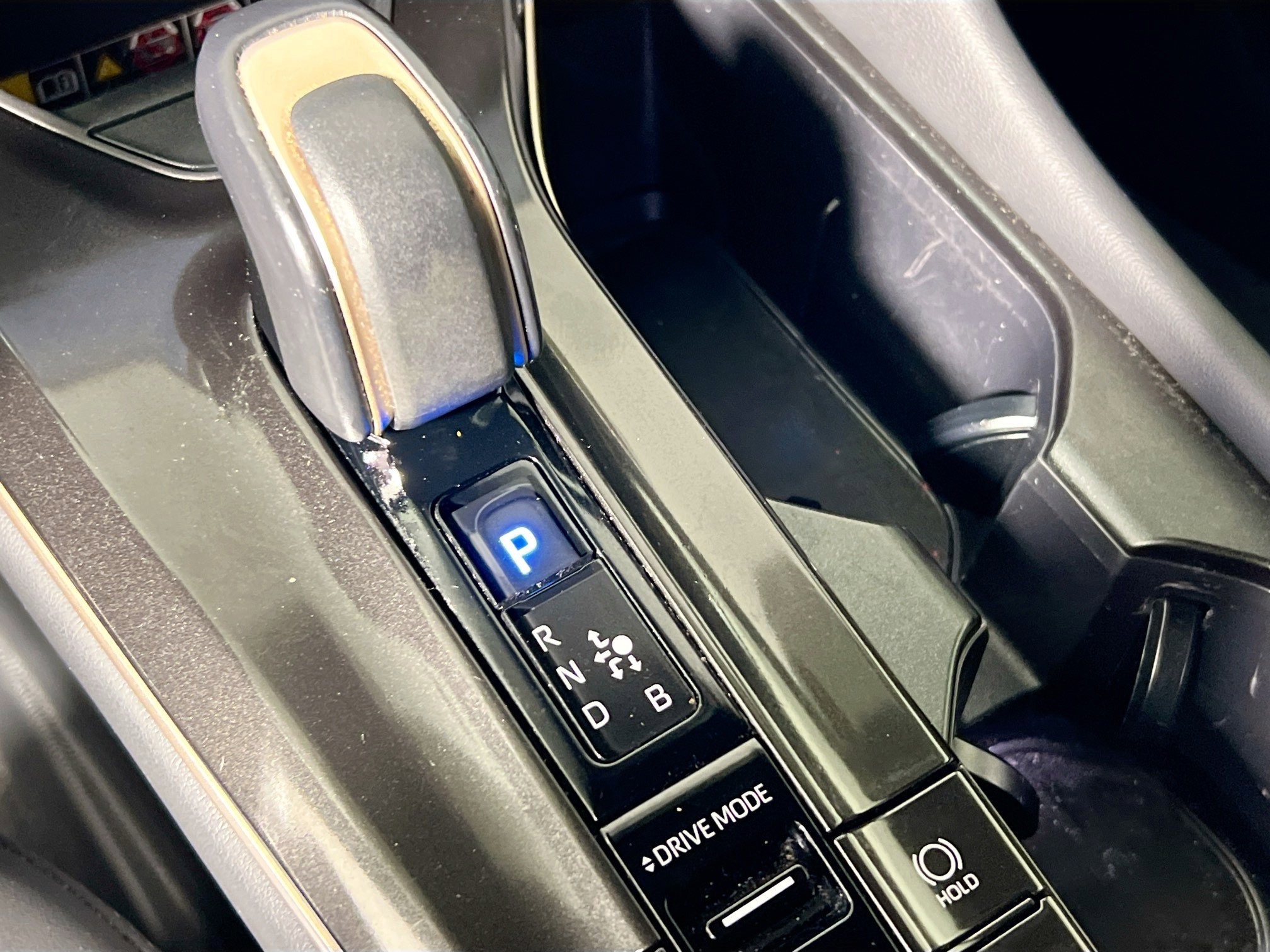 Used 2025 Toyota Crown XLE image 25