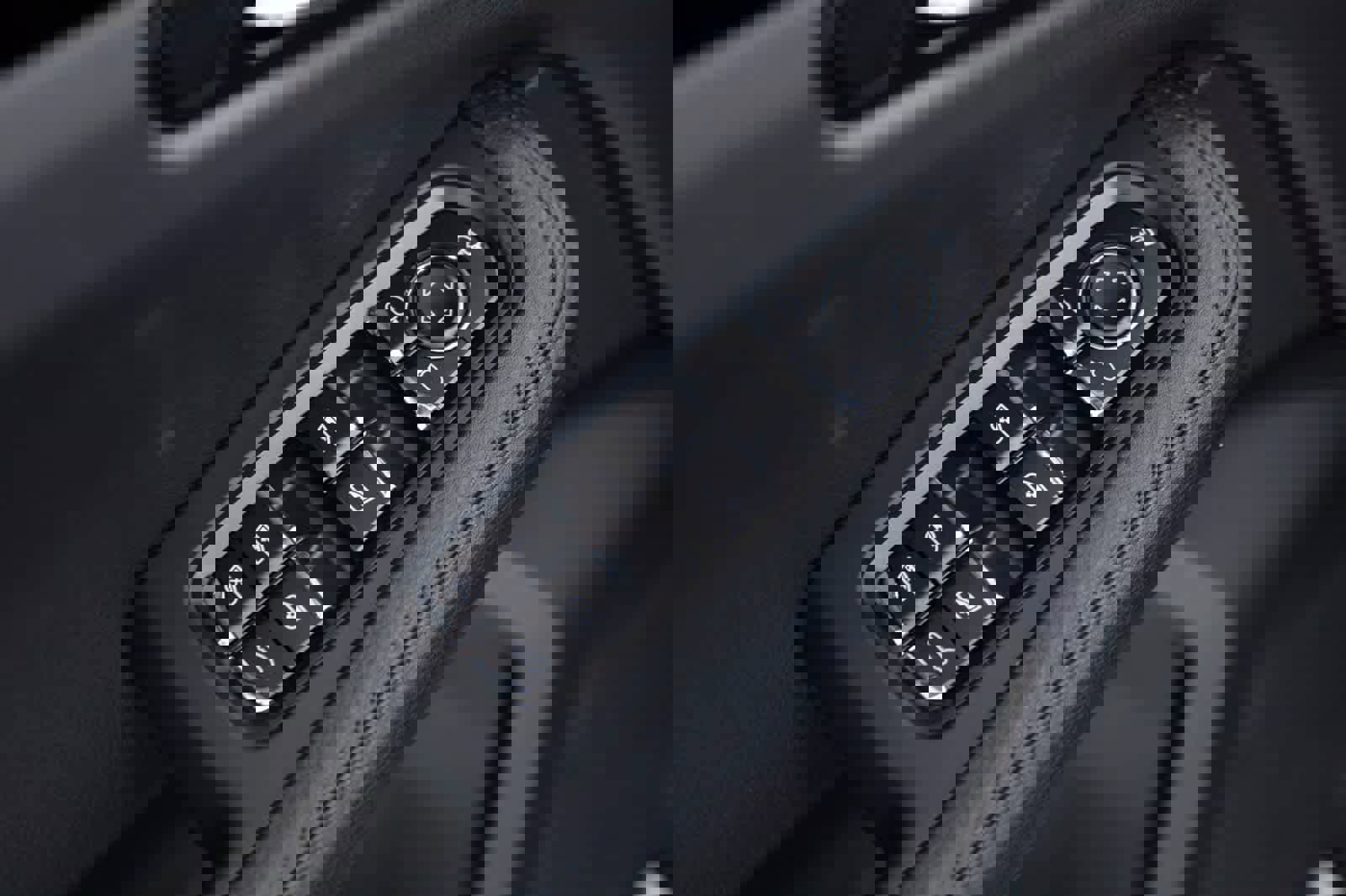 Certified 2026 Porsche Macan image 25