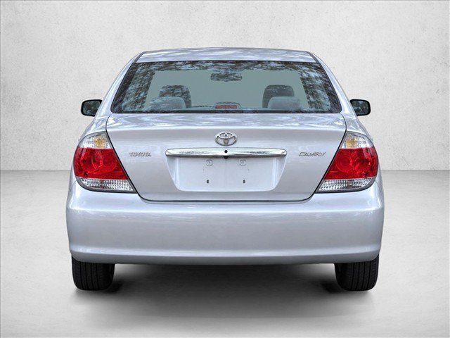 Used 2005 Toyota Camry FWD image 14