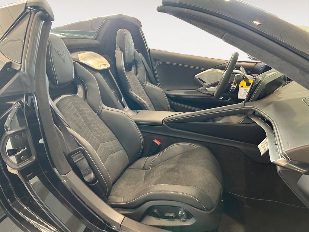 New 2026 Chevrolet Corvette Stingray Premium Conv w/ Z51 Performance Package RWD image 20