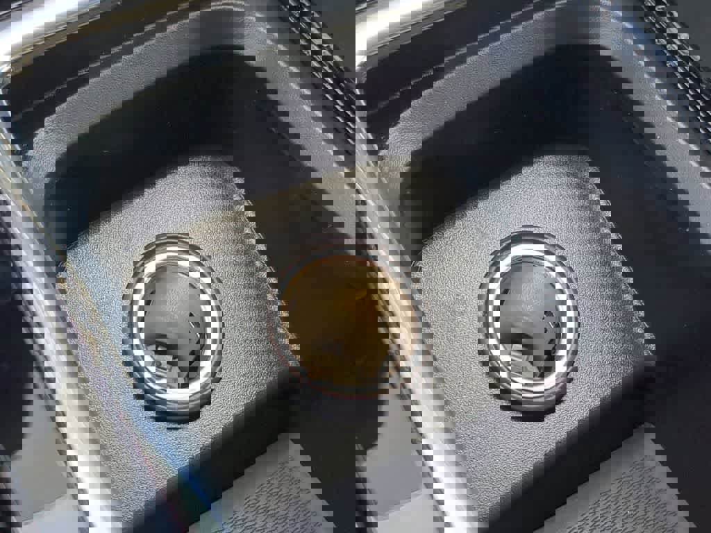 New 2026 Volvo XC60 B5 Plus w/ Protection Package Premier image 29