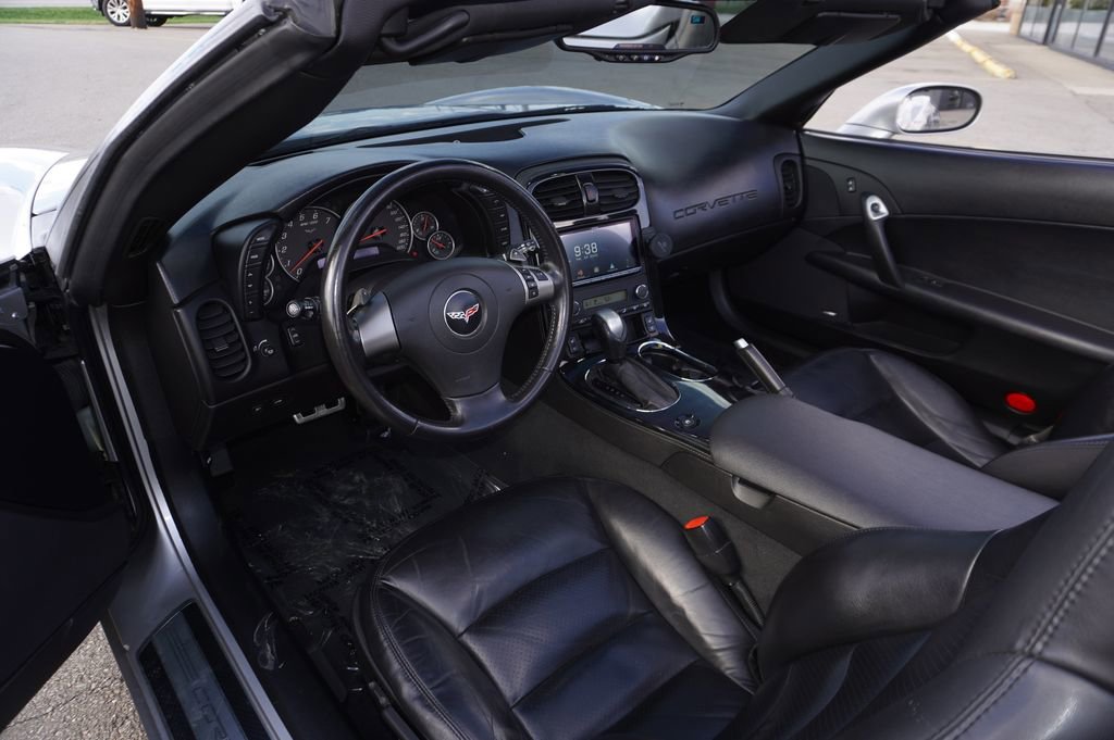 Used 2008 Chevrolet Corvette Convertible w/ Preferred Equipment Group image 22