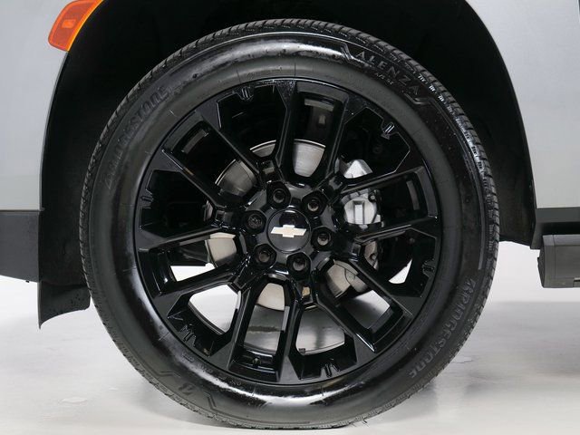 Used 2023 Chevrolet Tahoe Premier w/ Premium Package image 9