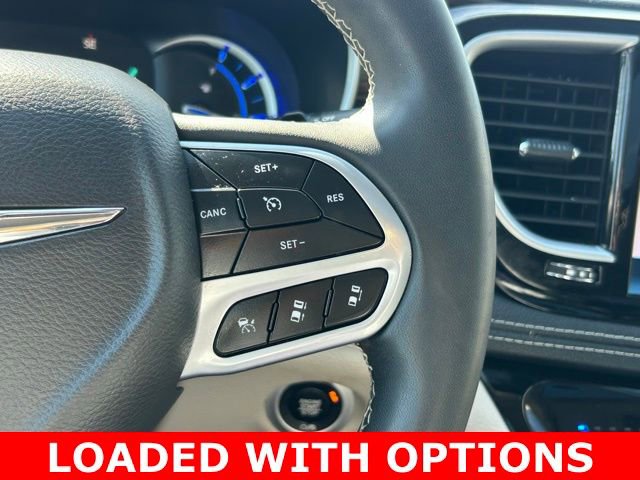 Used 2023 Chrysler Pacifica Limited FWD image 22