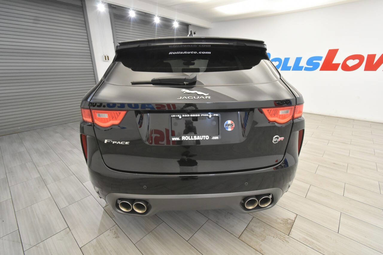 Used 2019 Jaguar F-PACE SVR AWD/4WD image 4