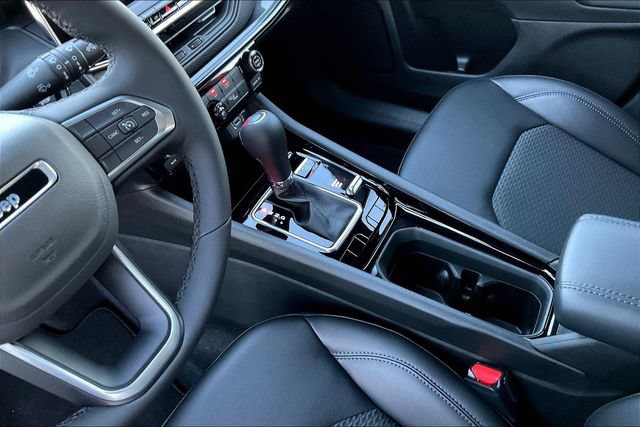 New 2026 Jeep Compass Latitude AWD/4WD image 8