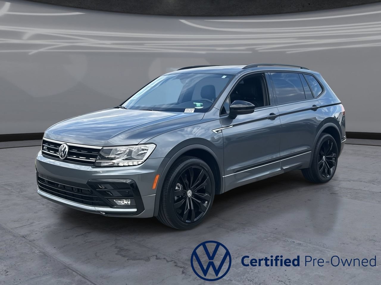 Certified 2021 Volkswagen Tiguan SE R-Line FWD image 1