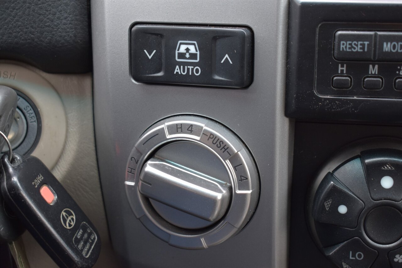 Used 2008 Toyota 4Runner SR5 AWD/4WD image 20