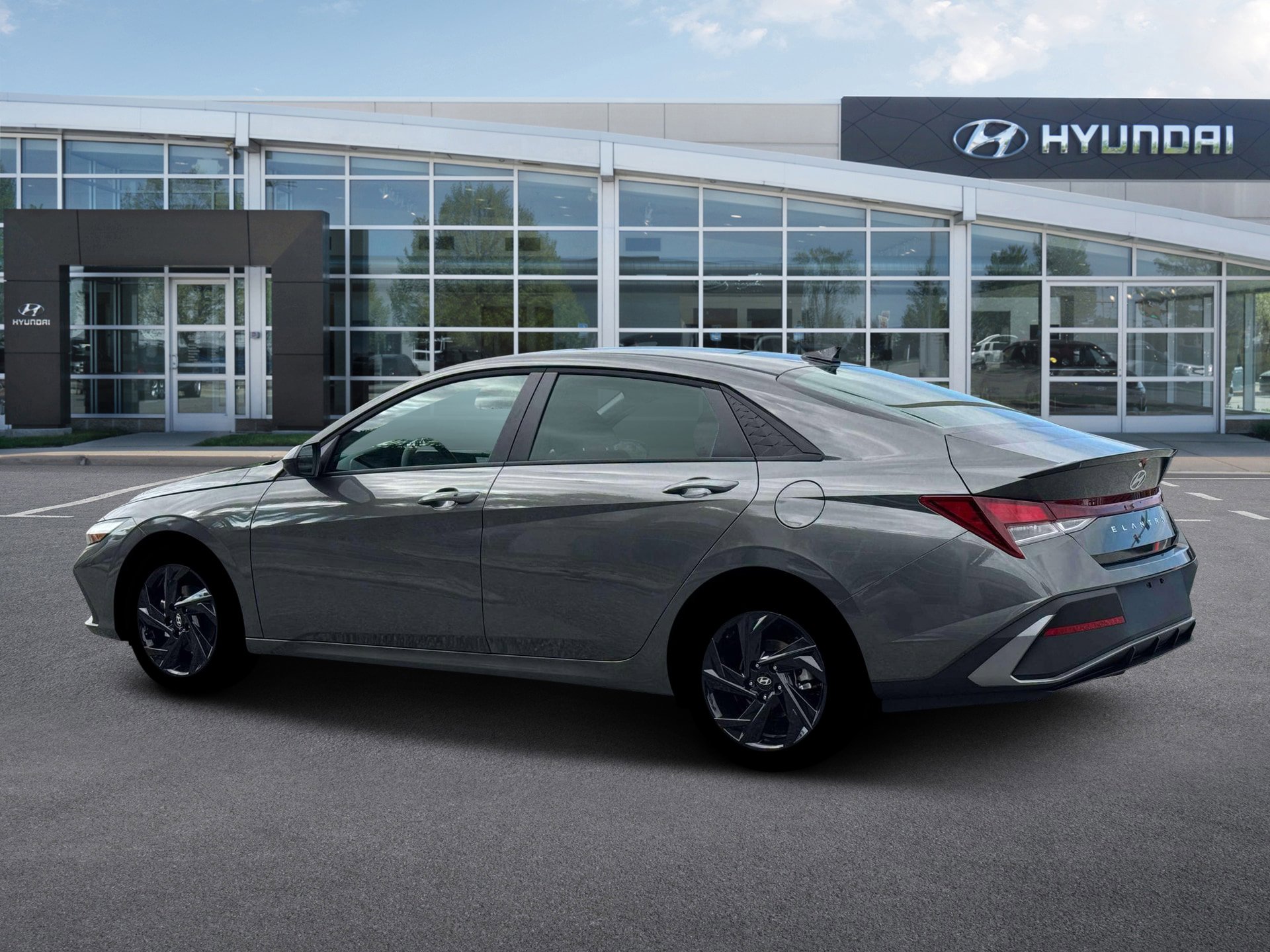 New 2026 Hyundai Elantra Sport FWD image 4