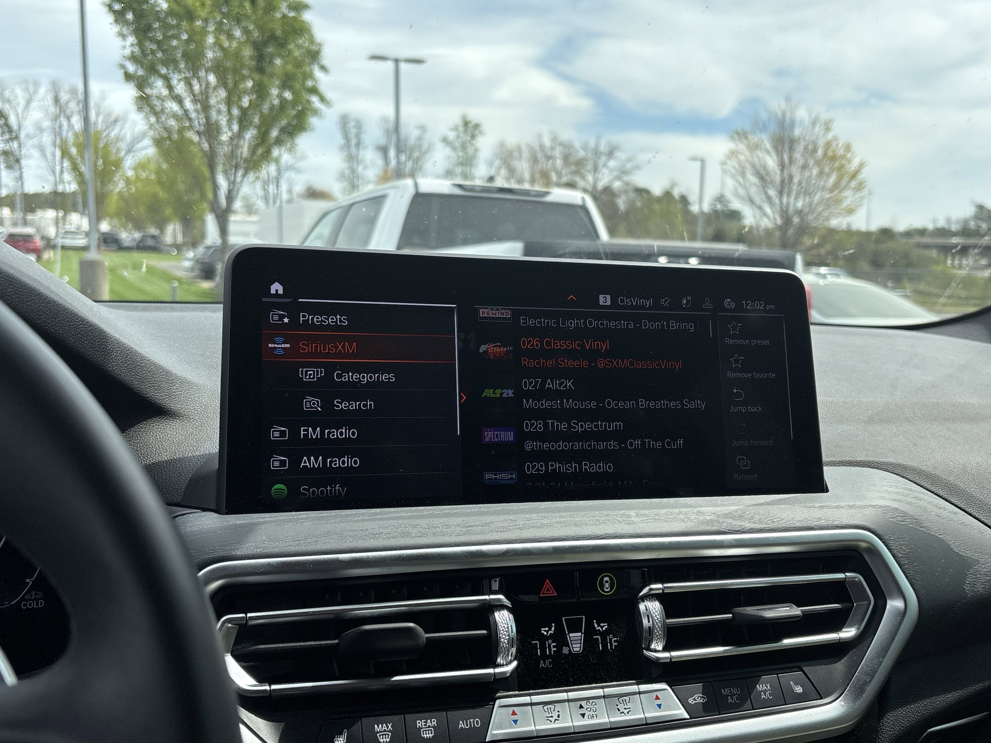 Used 2023 BMW X3 sDrive30i w/ Premium Package image 25