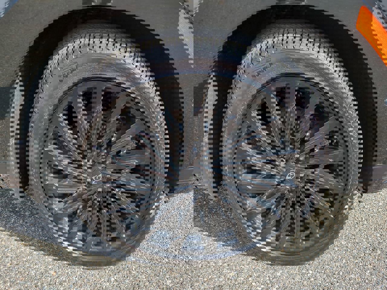 Certified 2024 Hyundai Santa Fe Calligraphy image 11