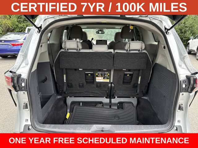 Used 2023 Toyota Sienna LE w/ LE Plus Package FWD image 12