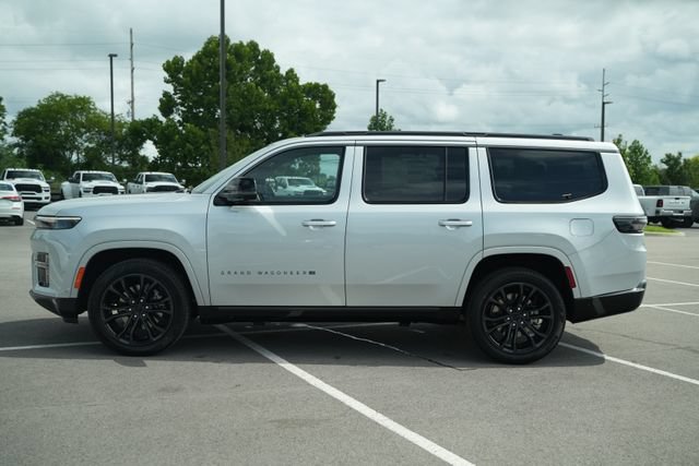 New 2026 Jeep Grand Wagoneer Summit AWD/4WD image 4